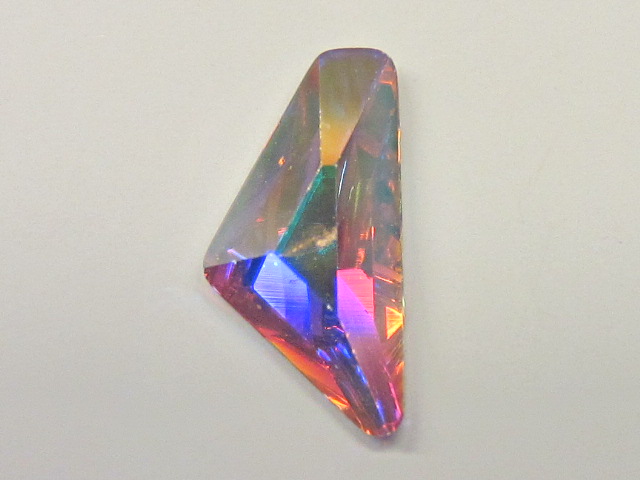 8 pcs. TRIANGLE ALPHA 12x6mm CRYSTAL AB FLATBACK European Rhinestones